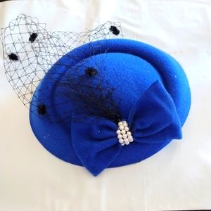 Just Listed Solid Blue Color Mesh Faux Pearl